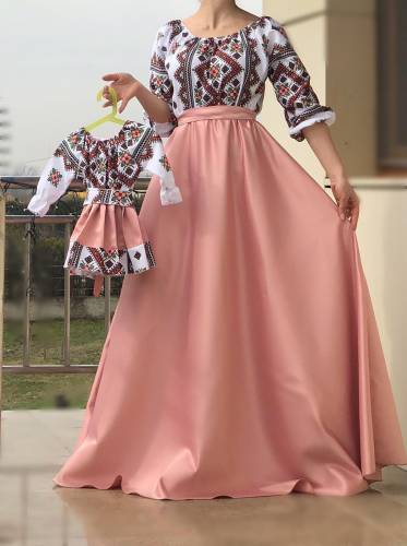 Set rochii Mama-Fiica cu motive geometrice Eva Roz pal