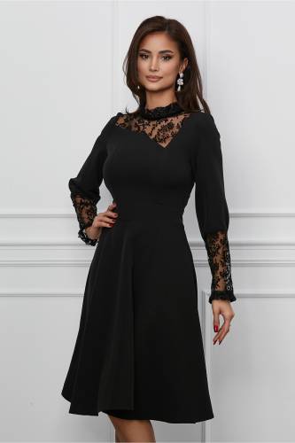 Rochie Moze neagra clos cu insertii din dantela la bust si maneci